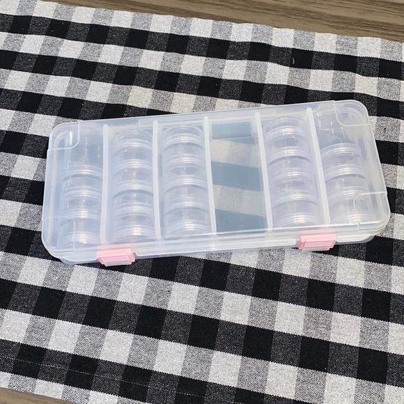 Organizer/compartments - Picture 2 of 6